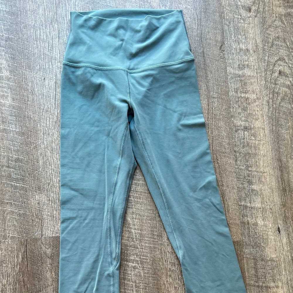 Lululemon Align 25”